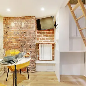 Cosy Studio In Montorgueil Parigi